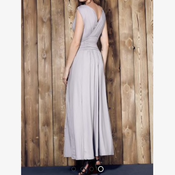 V Neck sleeveless Maxi Dress - Picture 2 of 2